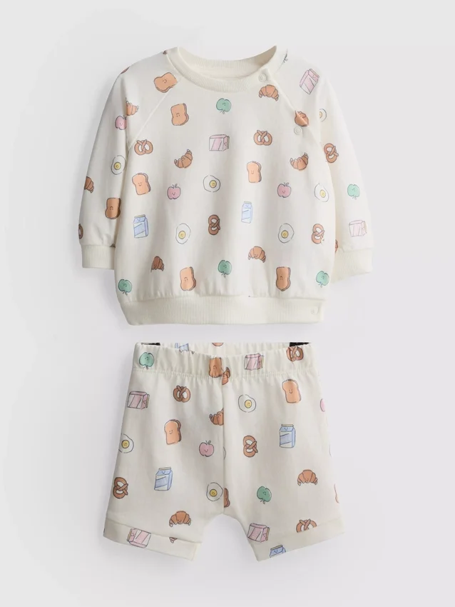 0–18 måneder | Sæt bestående af sweatshirt og Shorts med madmotiv