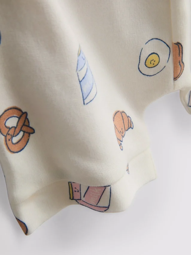 0–18 måneder | Sæt bestående af sweatshirt og Shorts med madmotiv