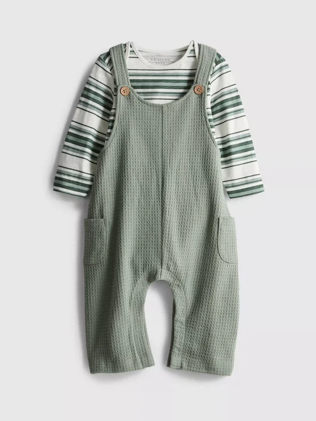 0–18 måneder | Sæt til nyfødte bestående af langærmet body og overalls med vaffelstruktur