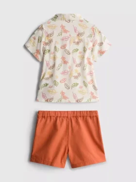 0–36 måneder | sæt bestående af T-shirt med print og chino-shorts