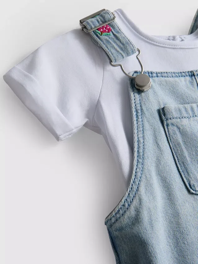 0–36 måneder | Sæt bestående af T-shirt og overalls med frugtbroderi