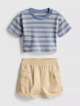 0–36 måneder | sæt med T-shirt og cargoshorts