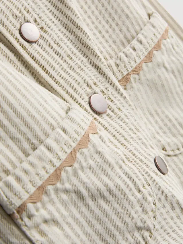 1,5–12 år | The Edit bomuldsjakke i denim med nålestriber