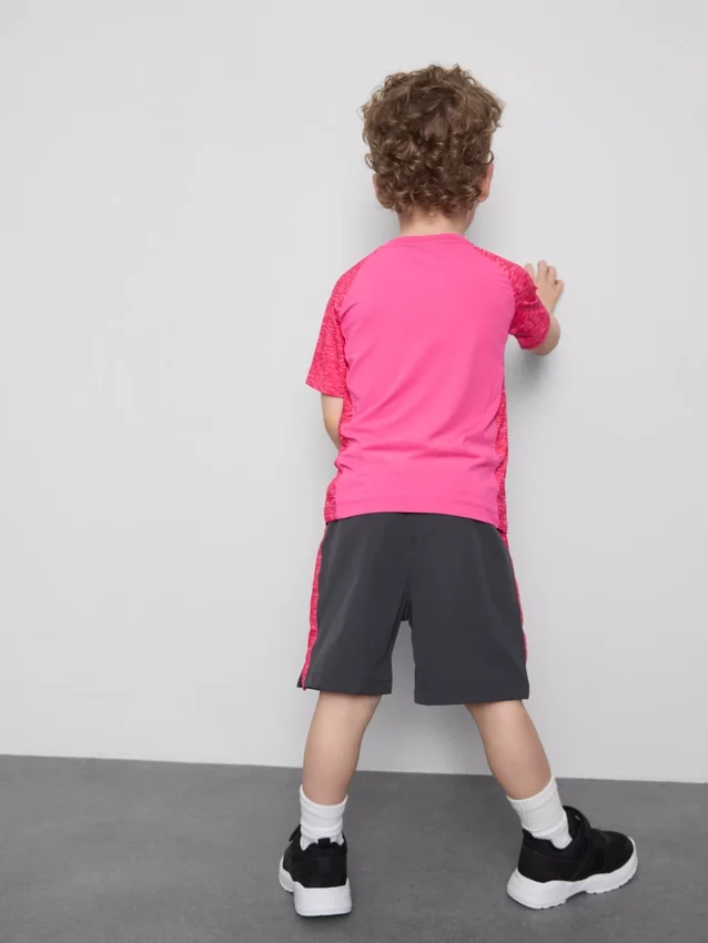 1,5–7 år | Aktivt sæt med T-shirt og Shorts