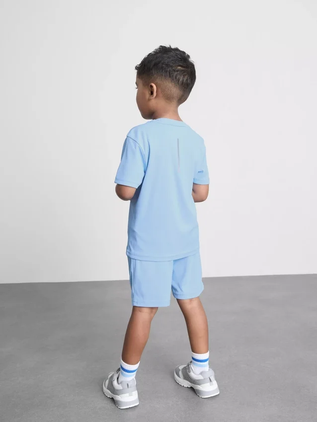 1,5–7 år | Aktivt sæt med T-shirt og Shorts