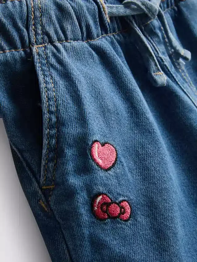 1,5–8 år | Hello Kitty-denimshorts