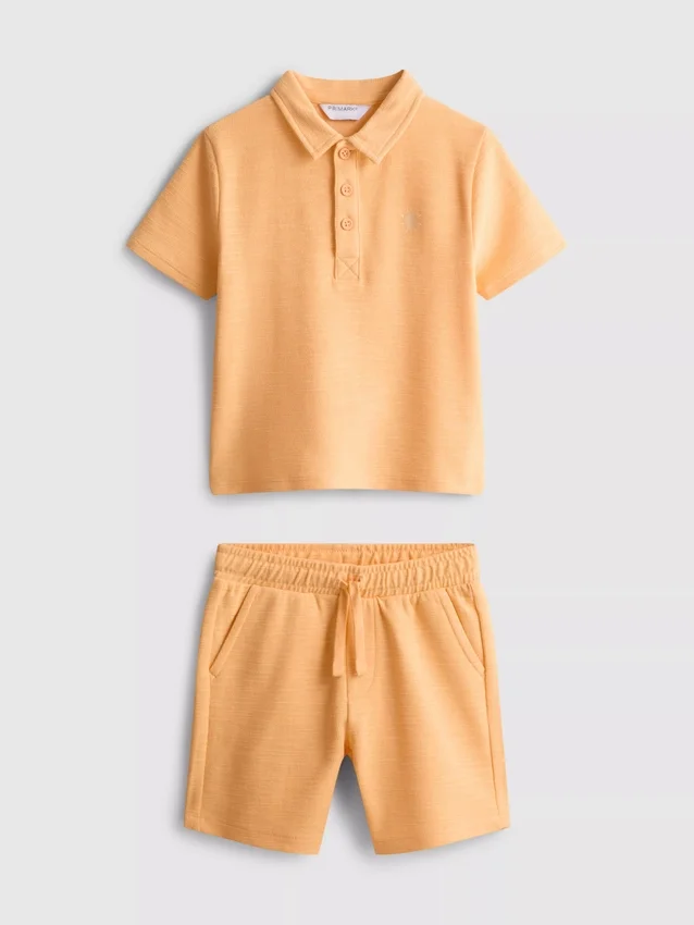 1,5–8 år | Sæt bestående af poloshirt og shorts