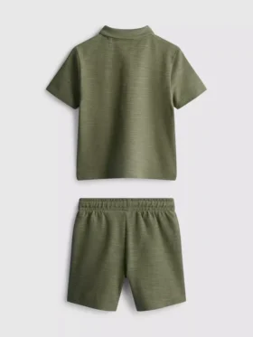 1,5–8 år | Sæt bestående af poloshirt og shorts