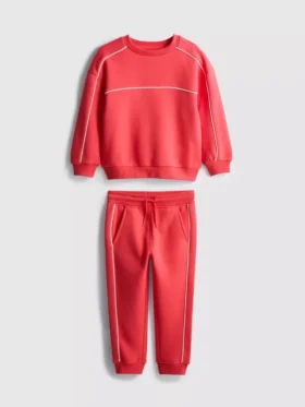 1,5–8 år | sæt bestående af sweatshirt og joggingbukser med opsmøgede ben