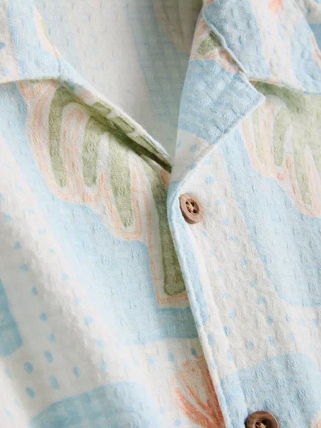 1,5–8 år | sæt med skjorte og shorts med print og struktur