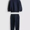 1,5–8 år | Sæt med sweatshirt med tragtkrave og joggingbukser