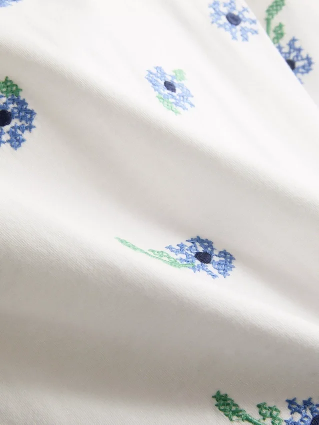 1,5–8 år | T-shirt med korssting