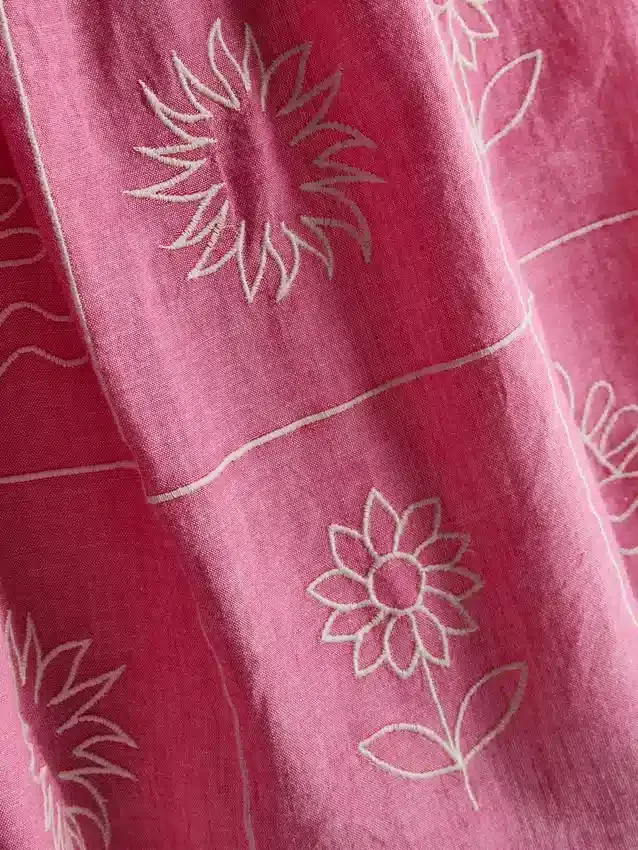 1,5–9 år | broderet cami-kjole i chambray