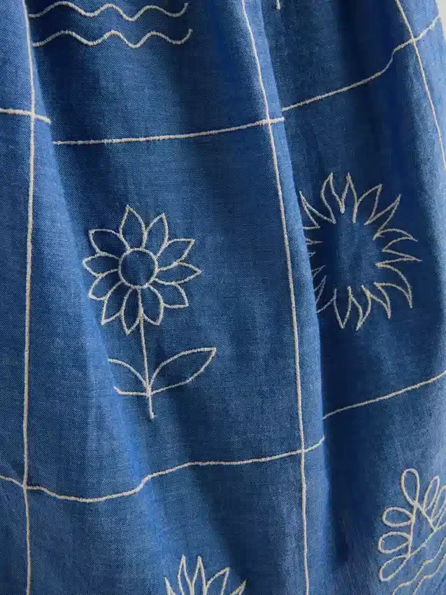 1,5–9 år | broderet cami-kjole i chambray