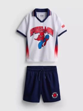 1,5–9 år | Marvel Spider-Man fodbold-T-shirt og shorts-sæt