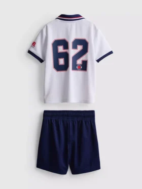 1,5–9 år | Marvel Spider-Man fodbold-T-shirt og shorts-sæt
