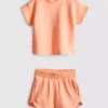 1,5–9 år | sæt bestående af T-shirt og løbeshorts