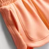 1,5–9 år | sæt bestående af T-shirt og løbeshorts