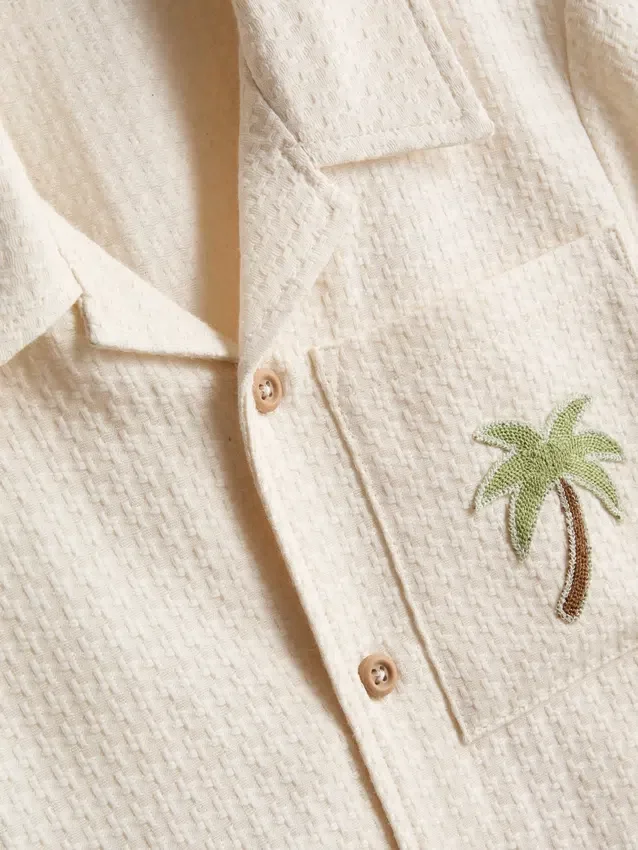 1,5–9 år | sæt med broderet skjorte og shorts