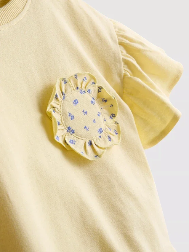1,5–9 år | sæt med T-shirt med flæser og bukser