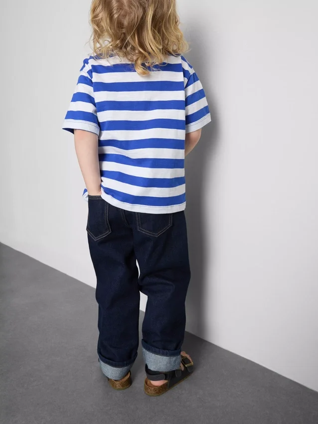 1,5–9 år | stribet T-shirt