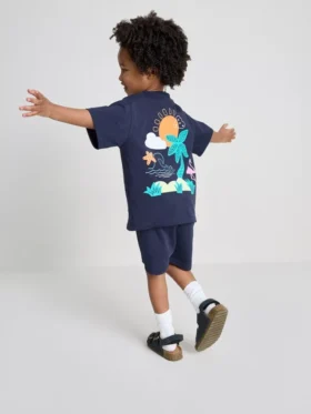 1,5–9 år | T-shirt og shorts-sæt med tropisk grafisk flokket mønster