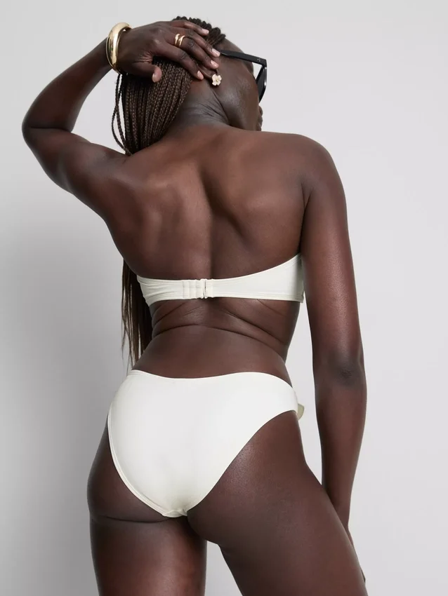 3D-blomstret bandeau-bikinitop