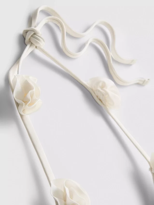 3D-blomstret trekantet bikinitop