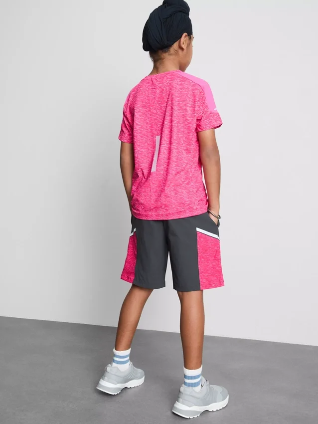 7–15 år | Aktivt sæt med T-shirt og shorts