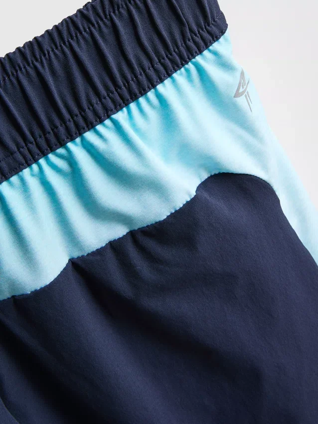 7–15 år | Aktivt sæt med T-shirt og shorts
