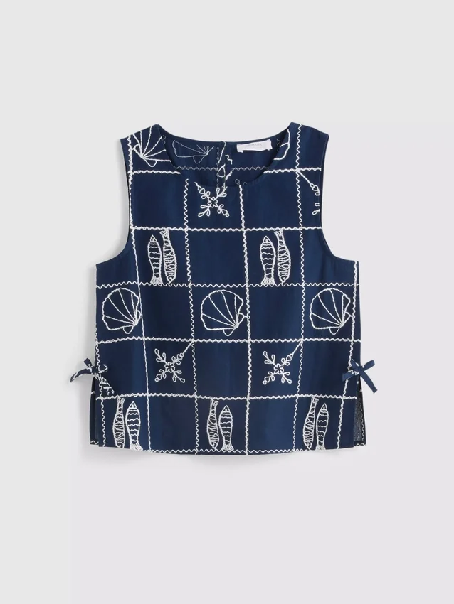 7–15 år | broderet ærmeløs bluse