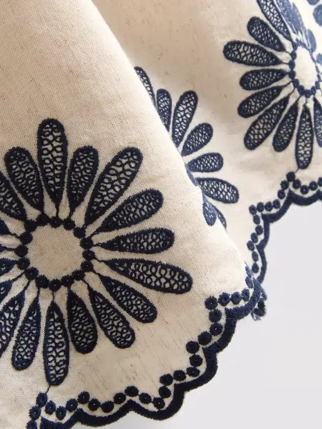 7-15 år | broderet cami-smockkjole
