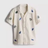 7–15 år | broderet skjorte med knapper