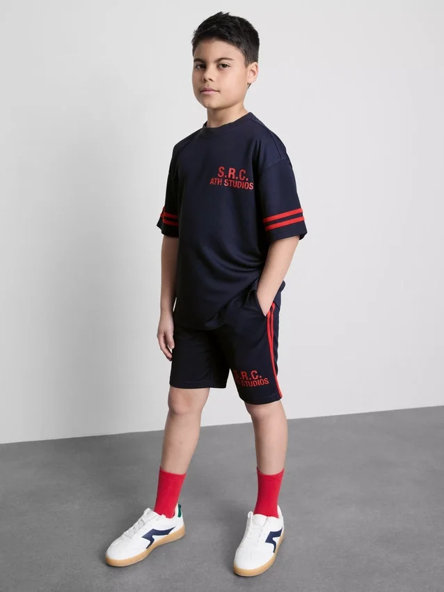 7–15 år | sæt med aktiv mesh-T-shirt og Shorts