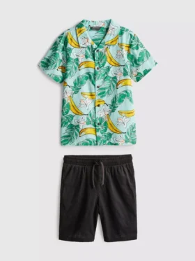7–15 år | sæt med printet skjorte og shorts