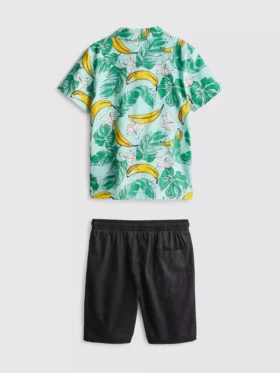 7–15 år | sæt med printet skjorte og shorts