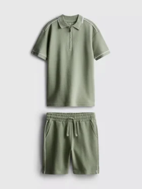 7-15 år | sæt med struktureret poloshirt og shorts