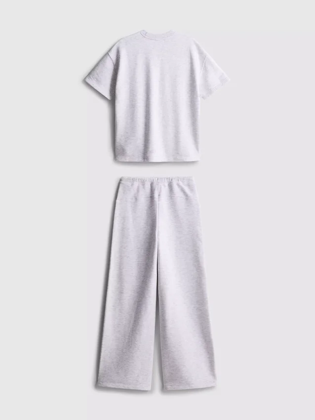 7–15 år | sæt med T-shirt og Joggingbukser
