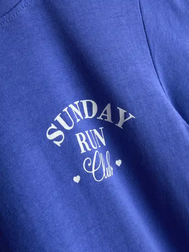 7–15 år | T-shirt med grafisk motiv og korte ærmer