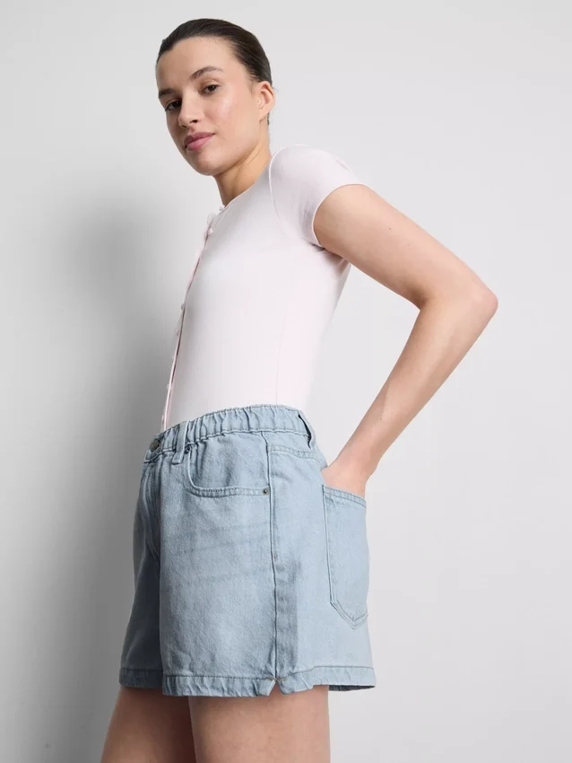 A-formede shorts i bomuldsdenim