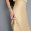 A-formet maxi-nederdel i satin