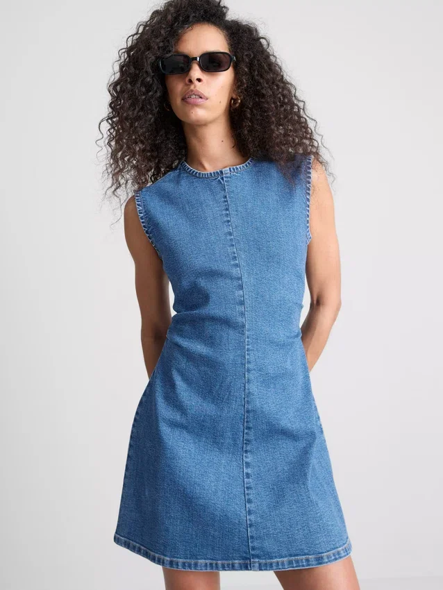 A-formet minikjole i bomuldsdenim