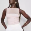 Ærmeløs bodysuit med mesh-indsats