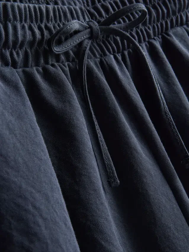 Afslappede bermuda-shorts med struktur