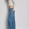 Afslappede jeans med lav talje og lige ben