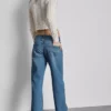 Afslappede jeans med lav talje og lige ben