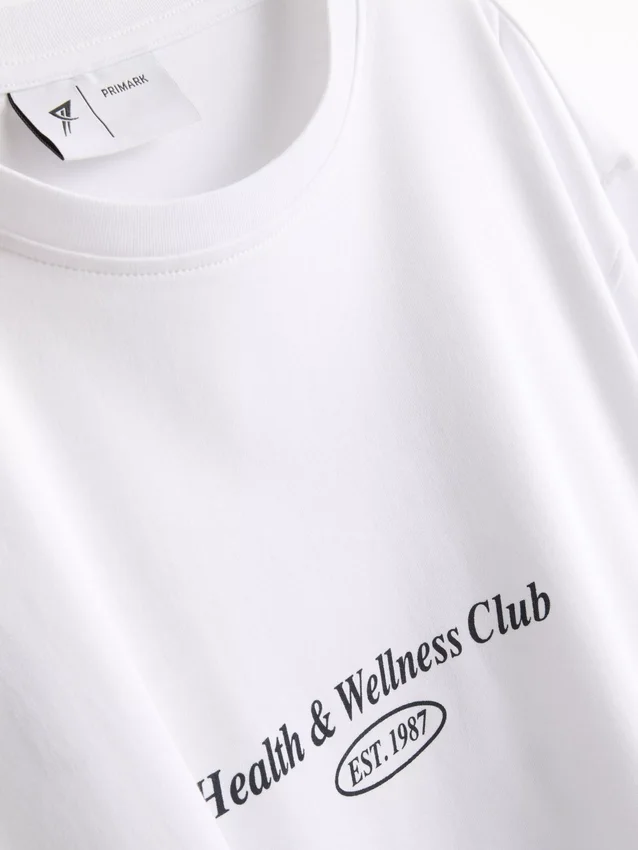 Afslappet bomulds-T-shirt med grafisk print