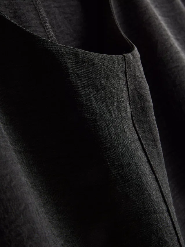 Afslappet T-shirt med rund hals og god luftgennemstrømning