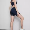 Aktiv yoga-shorts med glat støtte og mellemhøj talje