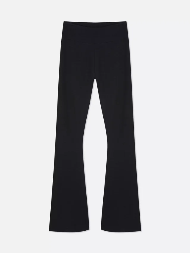 Aktive leggings med høj talje og udvidede ben